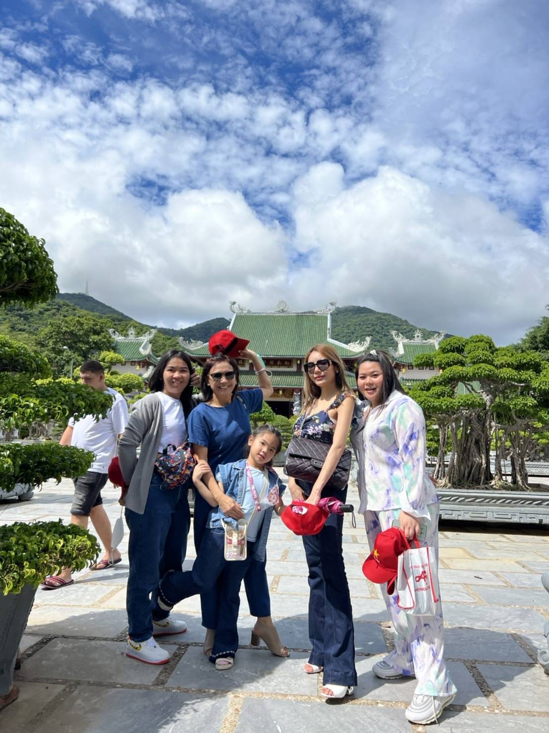 ทริป เวียดนามกลาง พักบานาฮิลล์ 10-12 Sep 22